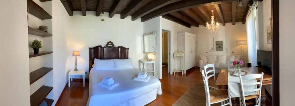 Il Giardino Segreto Bed & Breakfast Iseo Phòng bức ảnh